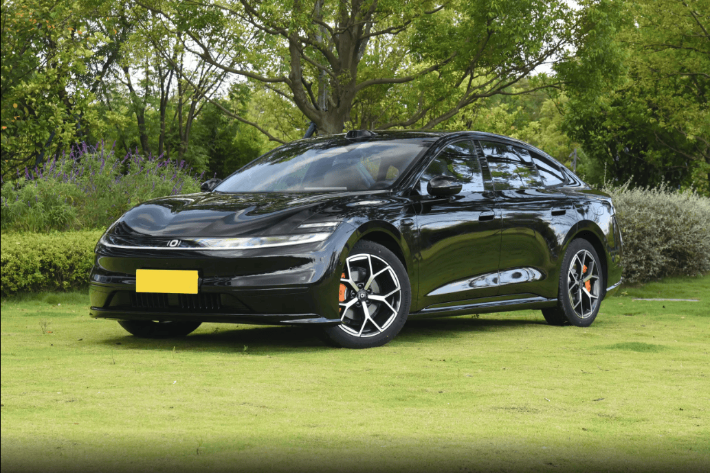 22mm大溜背+无框车门试驾长安启源A06pg电子免费模拟器预售1199万起轴距29(图13)