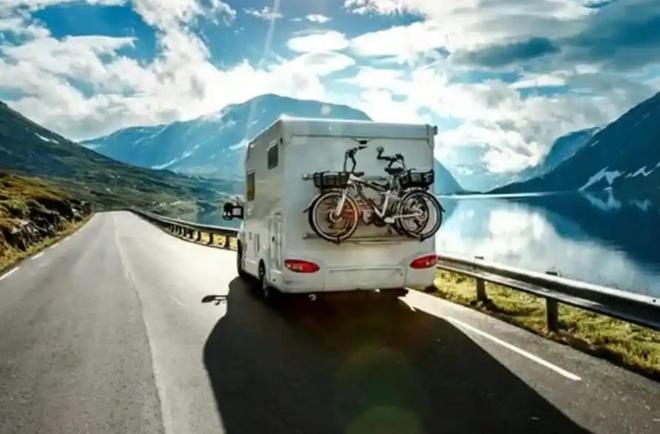 自驾去新疆上房车发现多了3个人我不去了pg电子试玩平台我出8万4带儿子一家(图2)